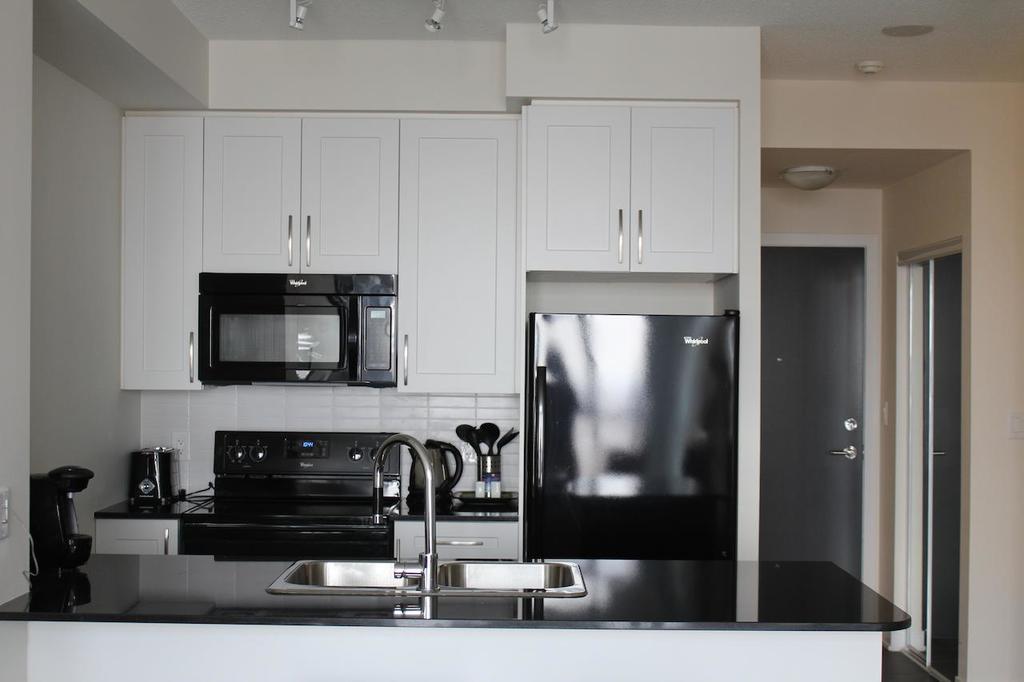 Accurate Plus Furnished Apartment- Brickstone Mews Mississauga Rum bild