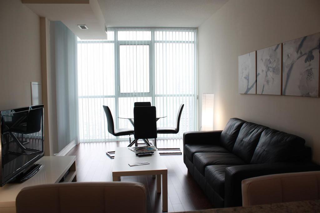 Accurate Plus Furnished Apartment- Brickstone Mews Mississauga Rum bild