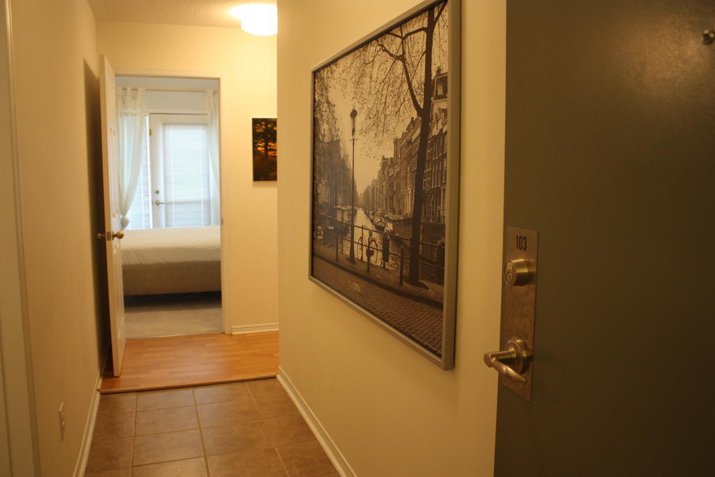 Accurate Plus Furnished Apartment- Brickstone Mews Mississauga Rum bild